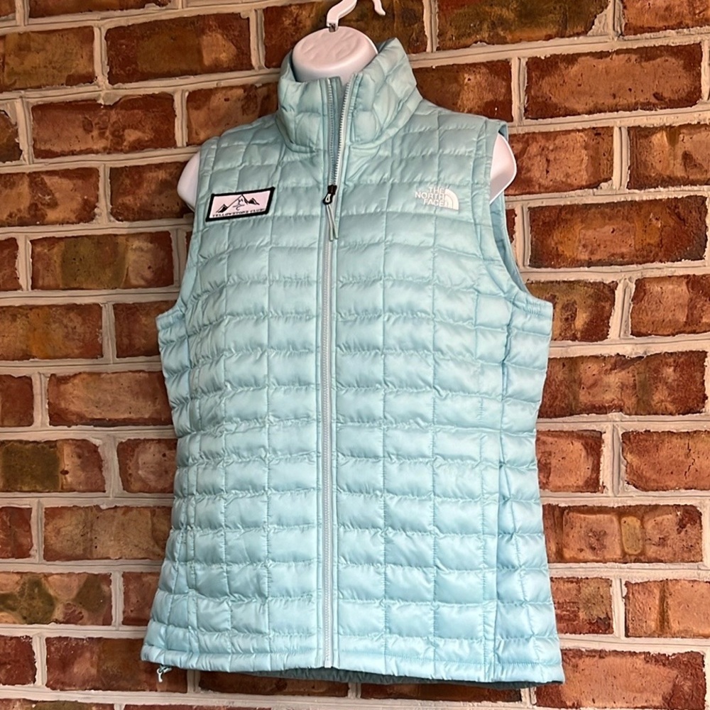 The North Face YC Yellowstone Club Sky Blue Quilted Vest Medium